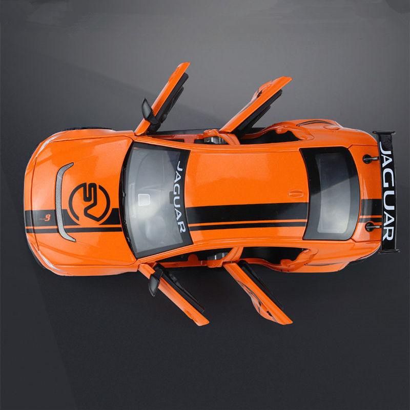 1/24 Jaguar XE SV Project8 Alloy Sports Car Model Diecast Metal Racing Car Model Simulation Sound Light Collection Kids Toy Gift
