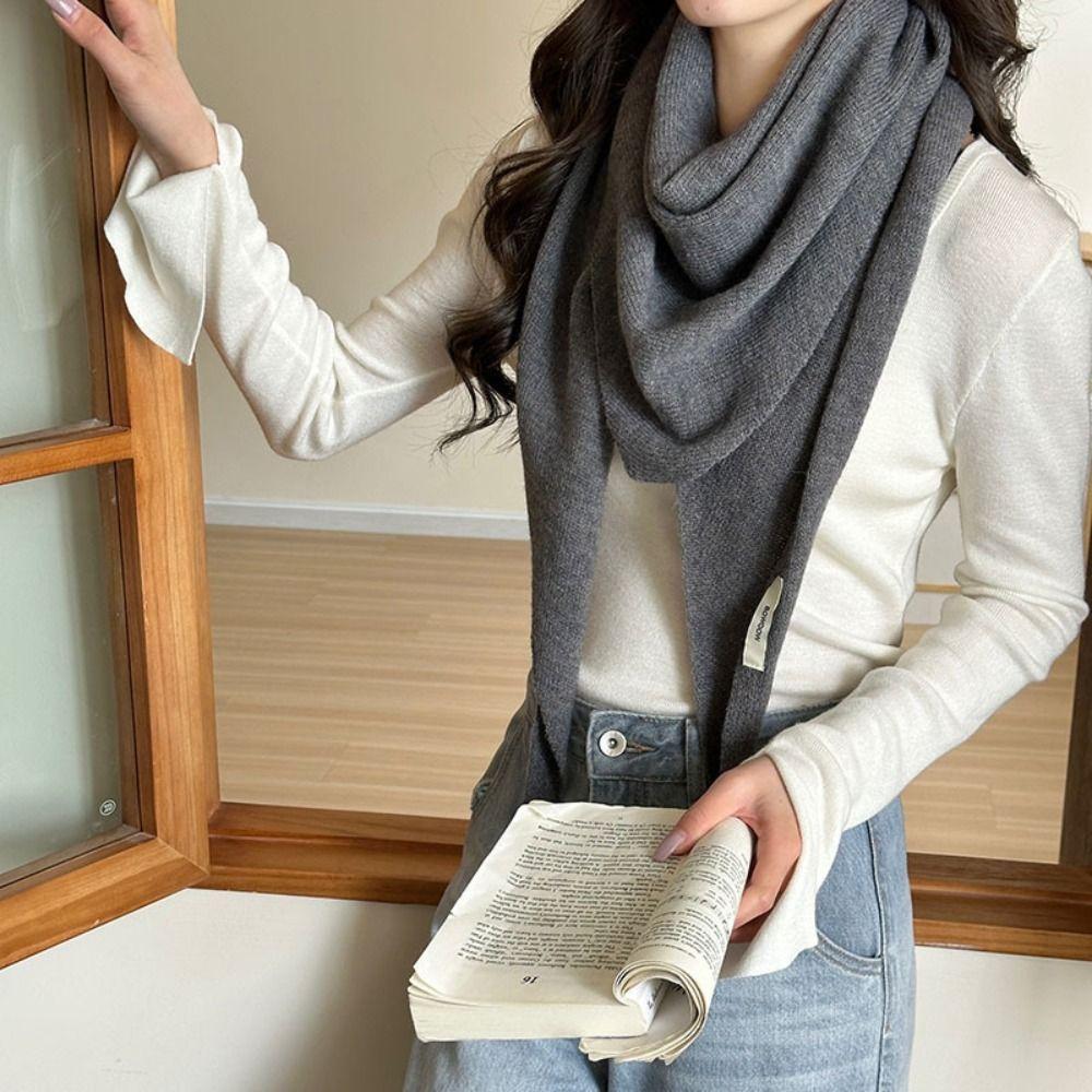Trendy Wool Blended Wool Scarf Triangular Shape Knitted Triangular Scarf Thickened Soft Knitted Scarf Shoulder Cover