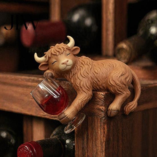 Small Resin Decor for Plants Drunk Highland Cow Figurine Plant Pot Hanger, Cute Animal Hanging Figurines, Decorative Hanger Waterproof Micro