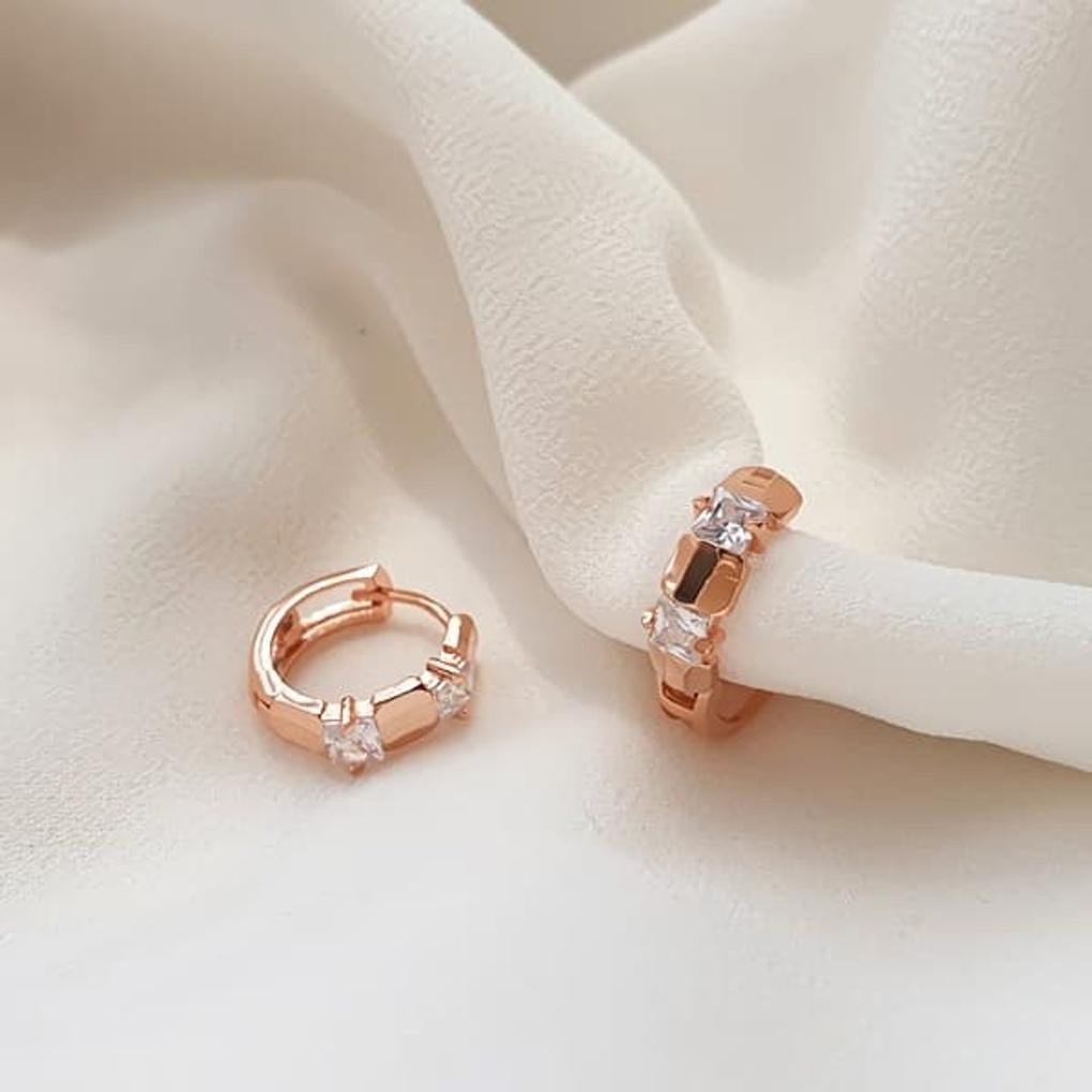 

Women s Daily and Our Earrings gold