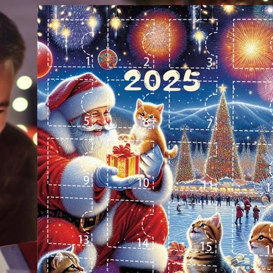 Kočičí adventní kalendáře 2025 2D akrylové roztomilé kočičí ozdoby 24 dní odpočítávací kalendář do Vánoc sváteční závěsná dekorace na stromeček pro milovníky koček