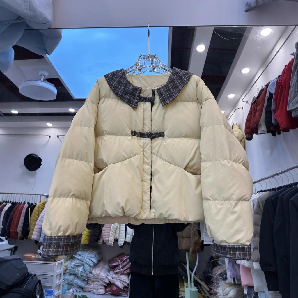 Autumn and winter new contrasting color doll collar down jacket women's short white duck down loose and thin plaid jacket