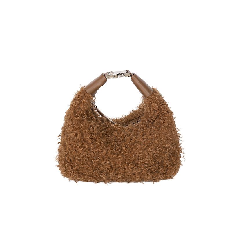 Winter New Large-capacity Plush Bag Women's Fashion Shoulder Bag Niche Simple Fluffy Underarm Bag