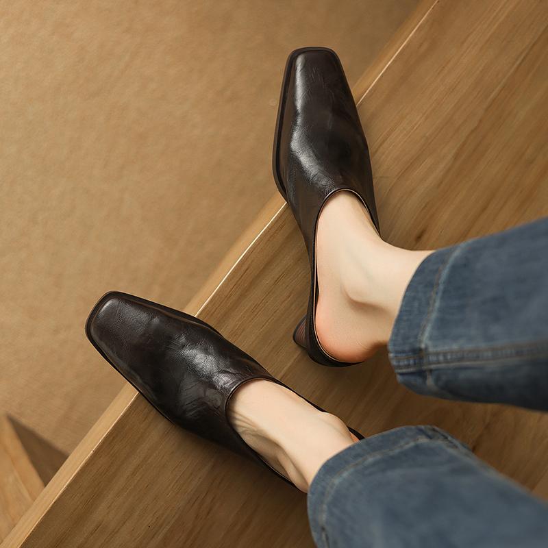 Fashion 2025 Fashion Covered Toe Genuine Leather Slippers Women Thick Heels Casual Mules Summer Daily Walk Sheepskin Leather Slippers
