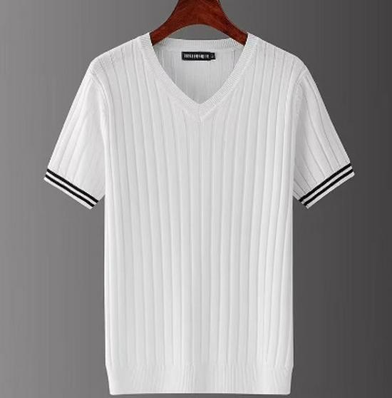 

Мужская летняя облегающая трикотажная футболка в полоску с V-образным вырезом – удобная, универсальная, с короткими рукавами L