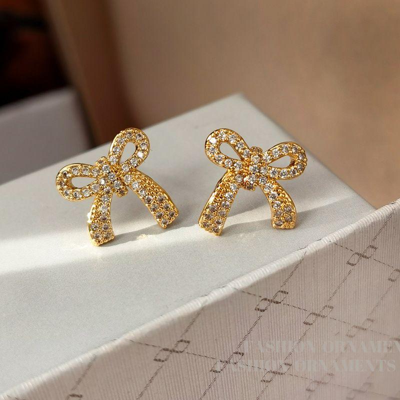 Welfare Fancy Accessible Luxury Spring/Summer New Arrival Earrings Necklace Fashion Elegant Vintage Earrings Trendy Niche Accessories