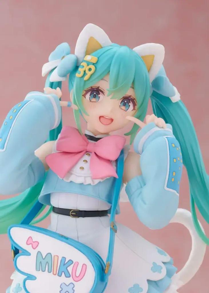 Hatsune Miku Figurka Mody Fantazyjna