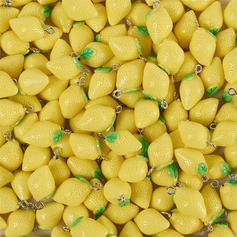 10 st/paket Berlocker Harts Hängen Söt Frukt Citronformade Hängen För DIY Smyckestillverkning Örhänge Nyckelring Armband Tillbehör