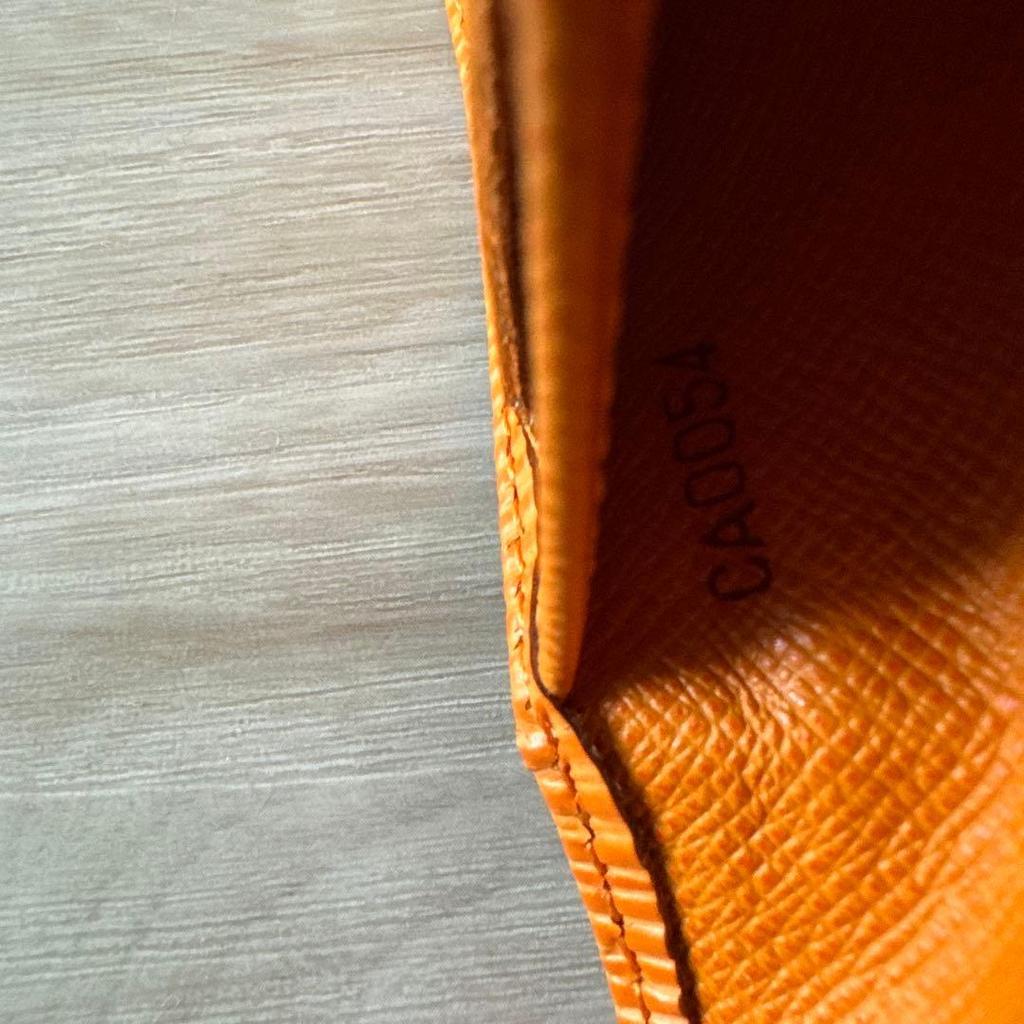 Used Louis Vuitton Epi Leather Long Wallet Orange