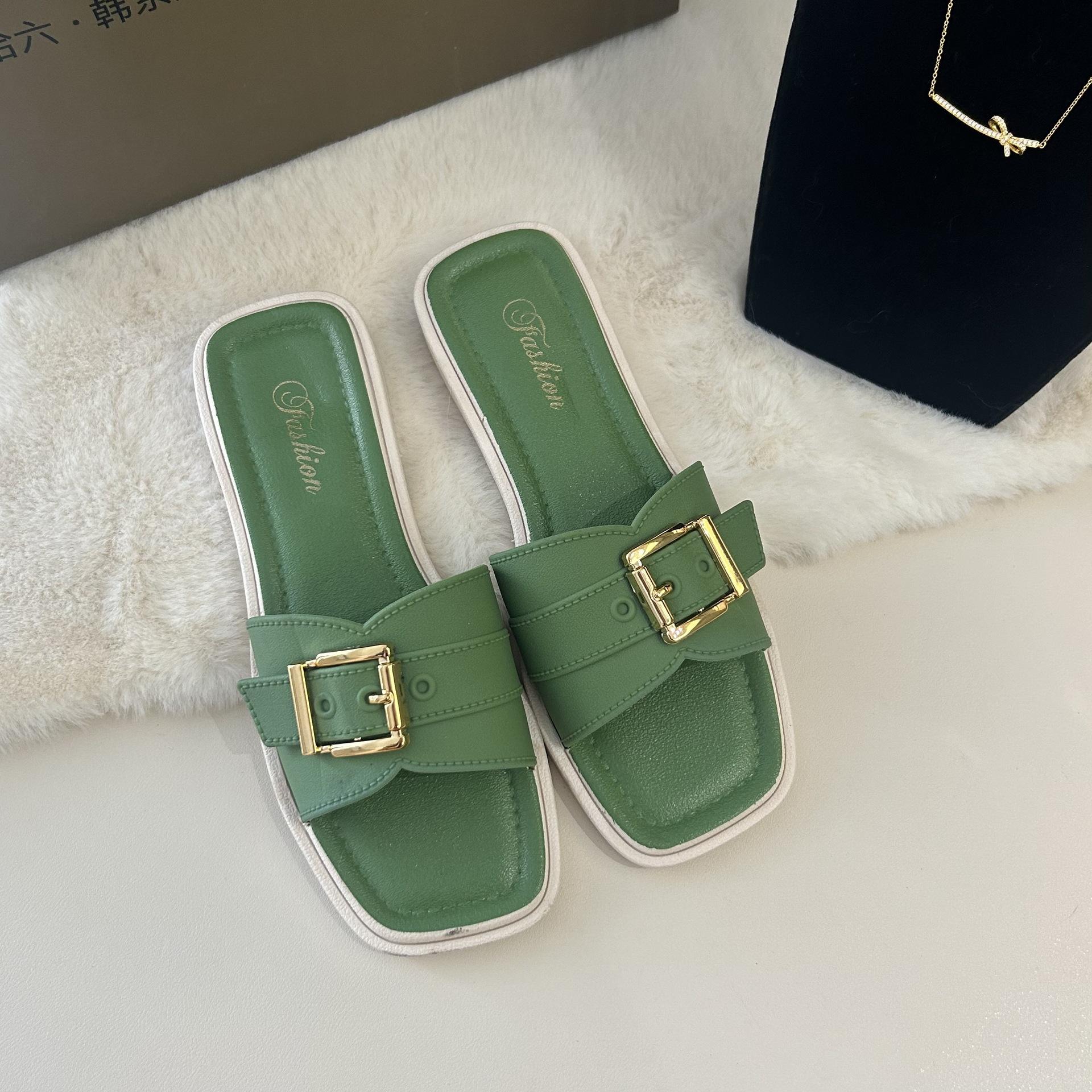 

Модные тапочки, женская летняя одежда, нескользящая пляжная обувь, новые квадратные пряжки, плоская подошва, одно слово, повседневные классные тапочки 40-41