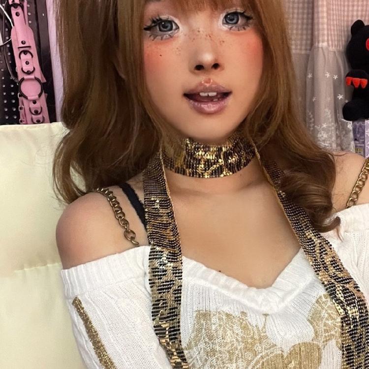 Japanese Styles Leopard Pattern Scarf With Glittering Sequins 2000s Skinny Silk Scarf For Parties And Special Occasion