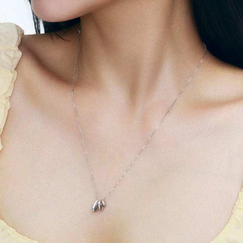 

Tirr Lirr Bloom Three-Point Silver Necklace TNESVW06908M single type