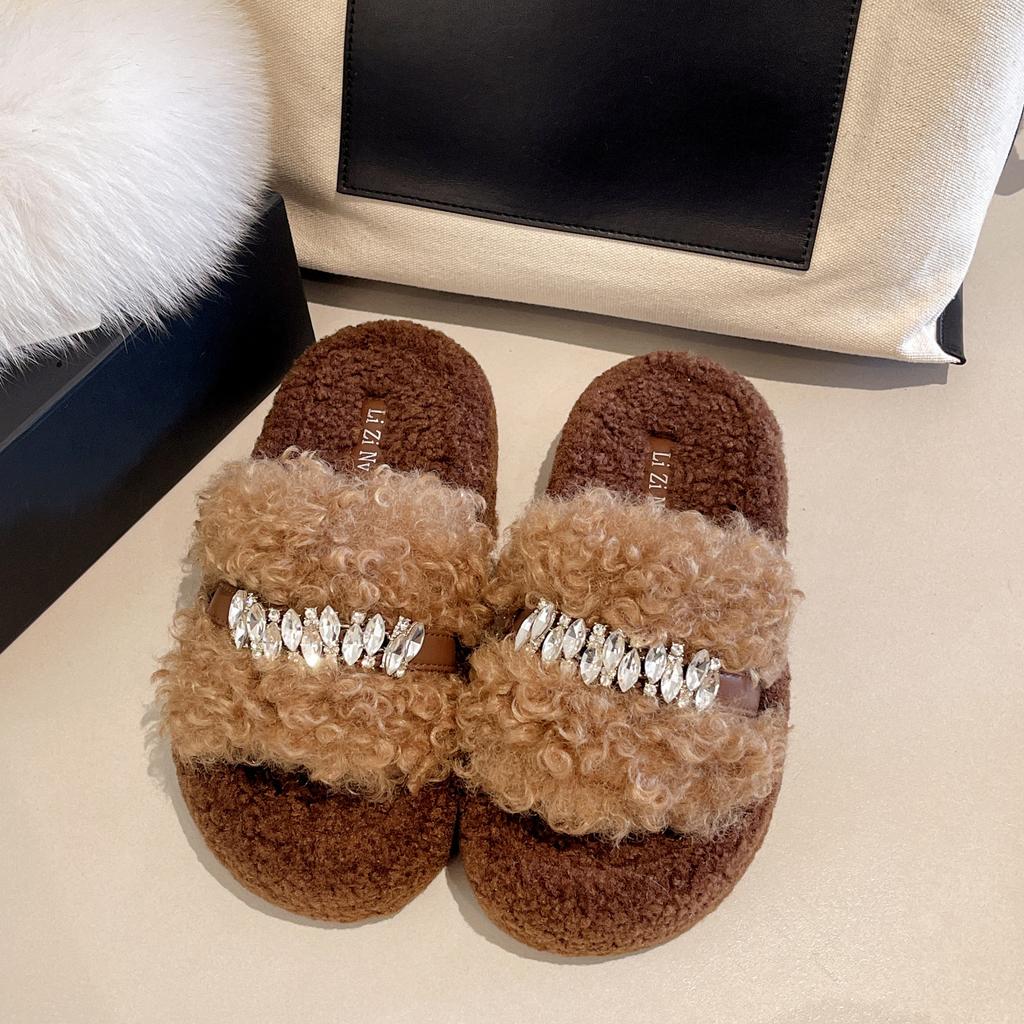 Fairy Wind Thick Bottom Hairy Drag Girl Wearing Ins Trendy Small Fragrant Wind 2025 New Autumn and Winter French Lazy Cotton Slippers