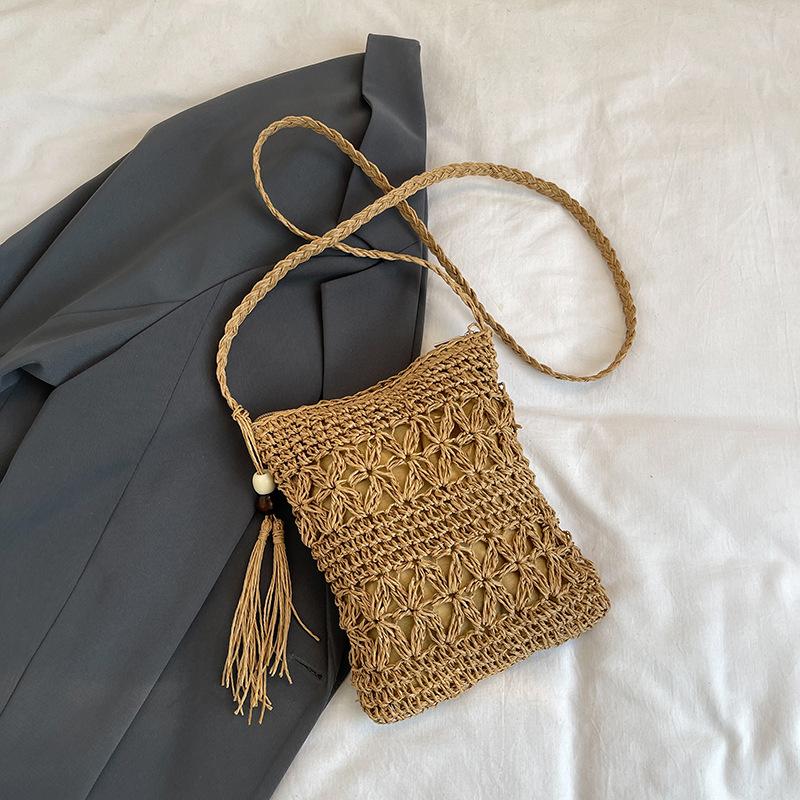Beautiful and Fashionable Summer Woven Small Bag for Women New Trendy Personalized Crossbody Bag Fashionable Retro Beach Bag