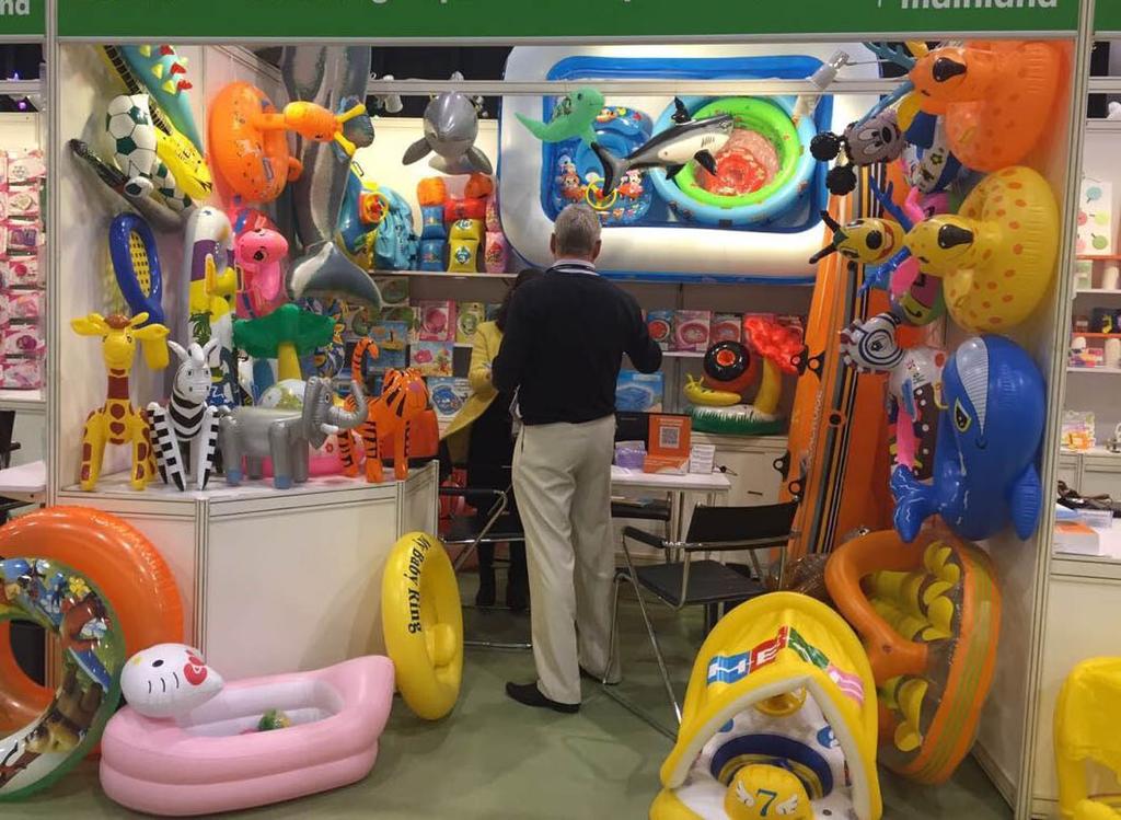 Multicolor PVC Inflatable Dinosaur Swim Seat Ring Portable and Foldable Safety Pool Float for Kids for Water Sports