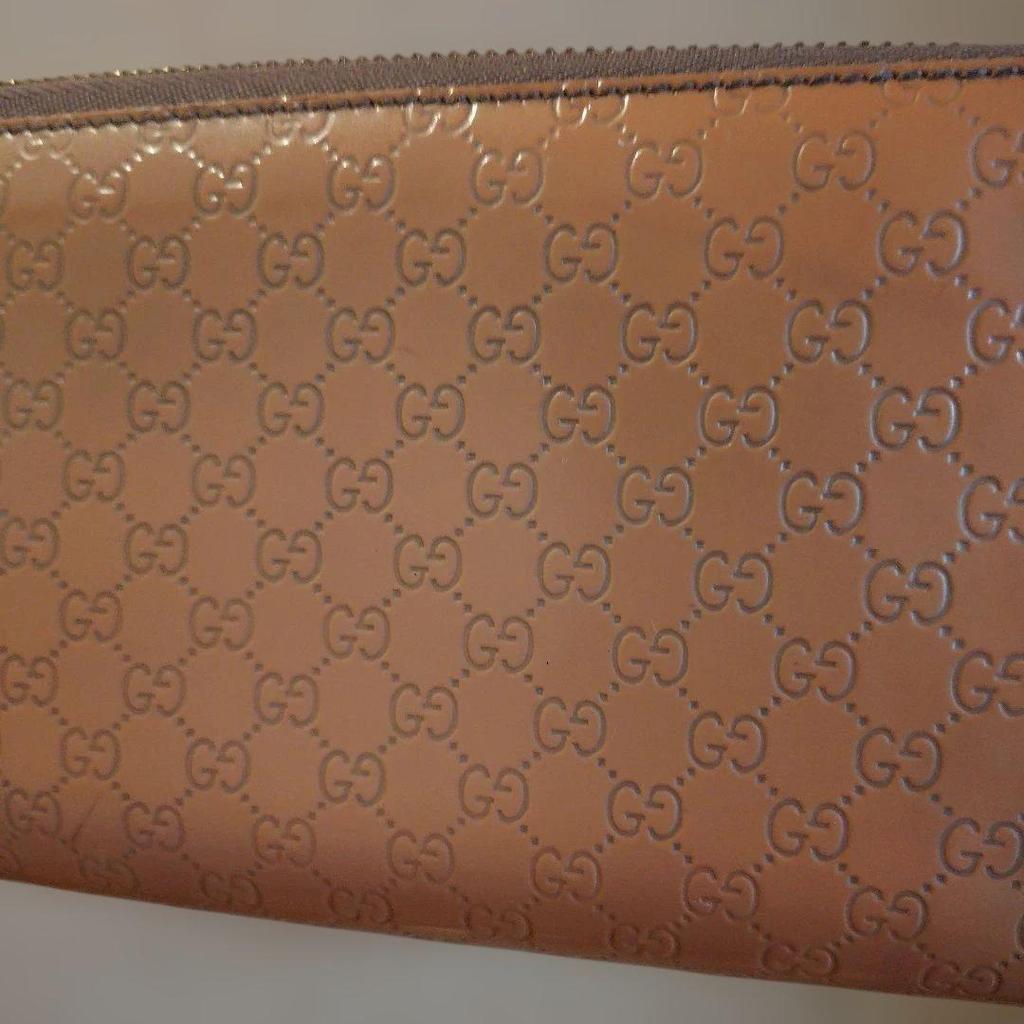 Used GUCCI Gucci Long Wallet Micro Guccissima Enamel Round Zipper