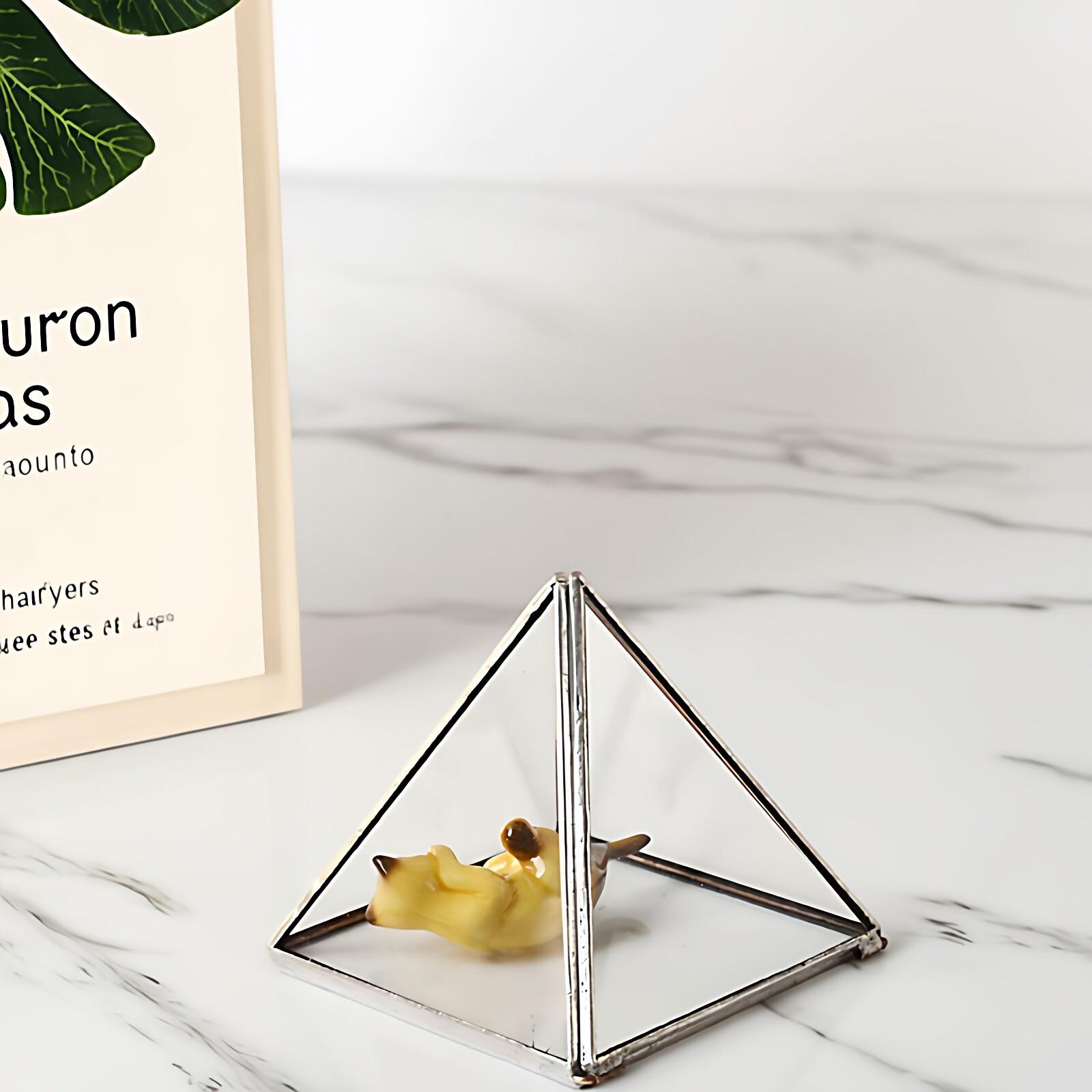 

European Geometric Glass Jewelry Display Box for Earrings, Rings, and Necklaces 8.5x8.5x8.5cm олова/серебряный