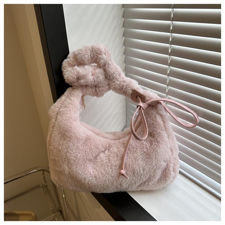 

Зимний тренд Мао Мао Персонализированный дизайн Ремешок 2025 Плюшевая Повседневная Портативная Зимняя Сумка Под Мышку Женская розовый