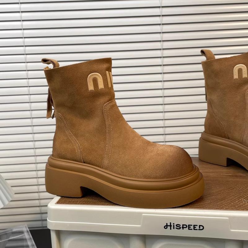 Frosted Letter Platform Short Boots Women's Slack Soft-soled Cowhide Chelsea Martin Boots Rear Zipper Shoes Tide