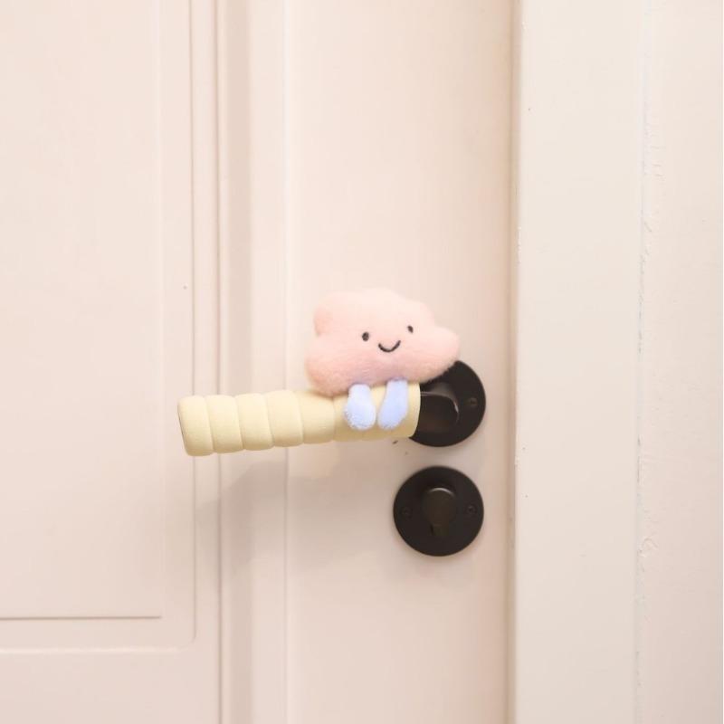 1Pc Anti-static Sponge Doorknob Covers - Cute Plush 3D Cloud Accessories Girls' Bedroom Door Handle Sleeves Winter Home Decor