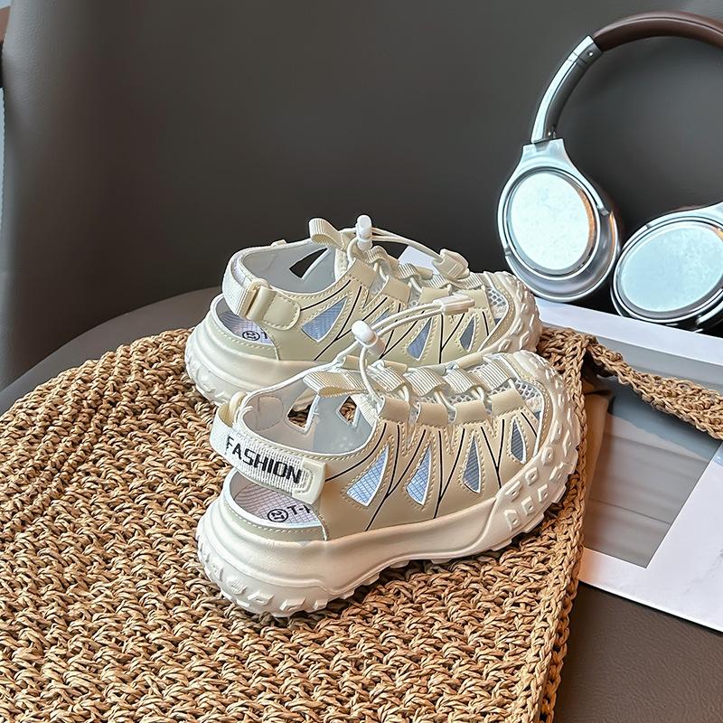 Children's Sandals for School New Girls Sandals Summer Cut-outs Fashion Kids Causal Hollow-out Sports Shoes Boys New Versatile