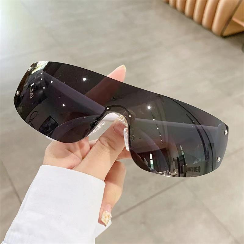 New Women Y2K Rectangle Sunglasses Trendy Vintage Brand Glasses Designer Square Sun Glasses Female UV400