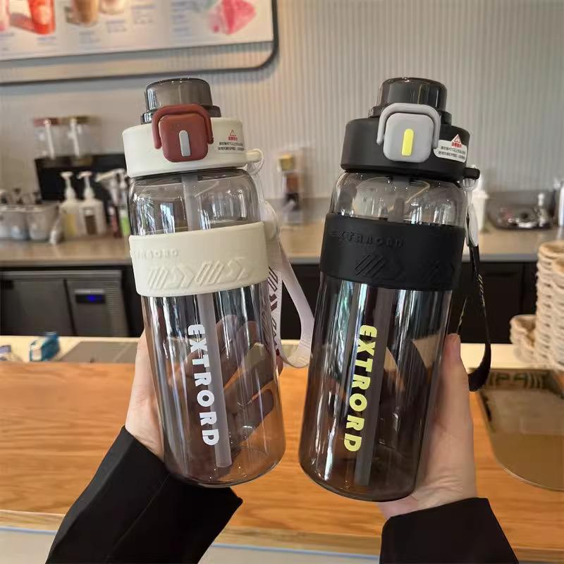 Large Capacity High-Temperature Resistant Portable Plastic Sports Water Bottle for Students and Fitness, Ideal for Outdoors