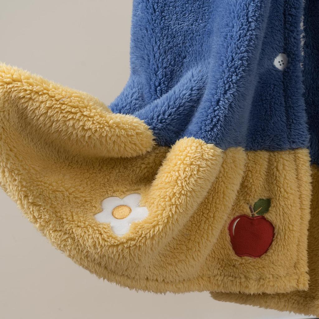 Women's Snow White Long Coral Fleece Pajama Set - Autumn/Winter Flannel Robe & Nightgown with Parent-Child Style