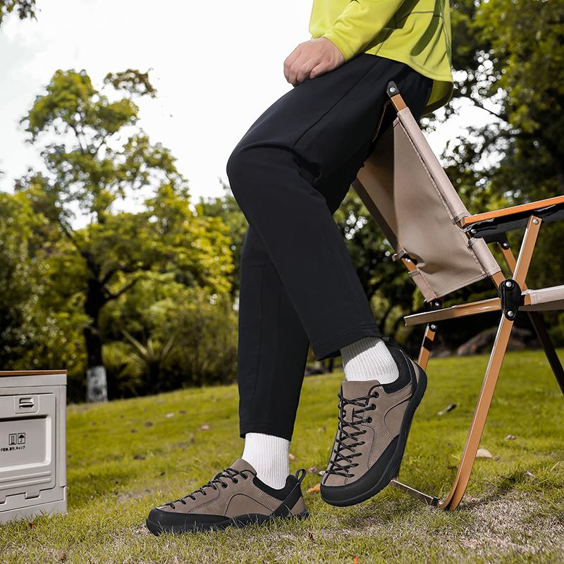 Spring /Autumn Running Sports Shoes Men's and Women's Large-sized Sports Shoes, Wide Toe Outdoor Hiking Boots