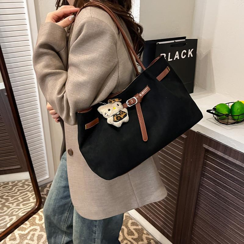 Streetwear Tote Bag For Women Large Suede Shoulder Crossbody With Magnetic Closure