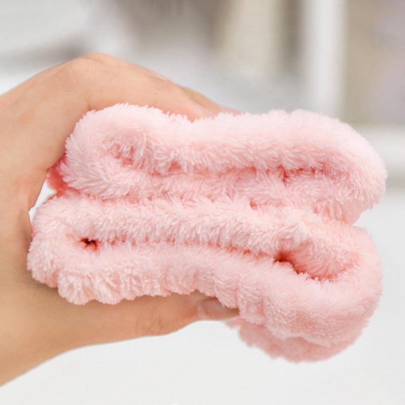 Douyin Waterproof Wristband for Face Washing - Solid Color, Water-Resistant, Keeps Arms Dry, Special Wrist Protector.