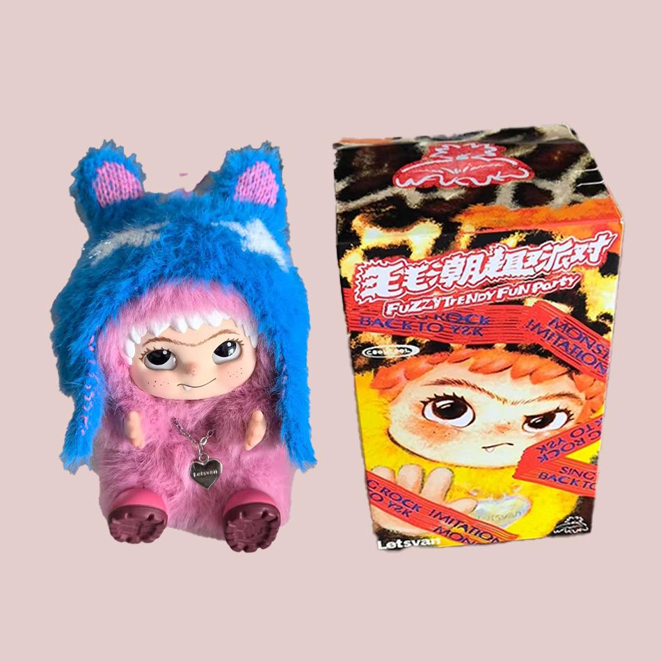 Wakuku Genuine Fuzzy Trendy Fun Party Series Blind Box Vinyl Action Figure Pendant Face Mystery Gift for Children Surprise Toy
