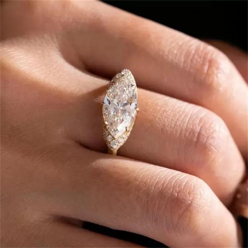 Aesthetic Inlaid White CZ Women's Ring Sparkling CopperColor Geometry Daily Wear Party Jewelry Anniversary Gift