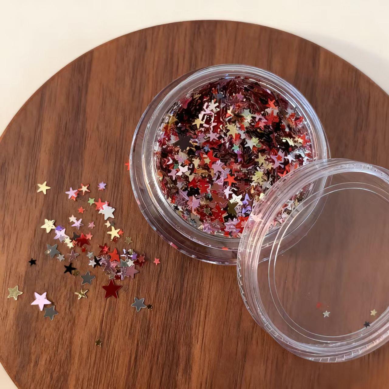 

Новорічні блискучі змішані кольори Міні-зірочки та сердечка Блискітки для манікюру