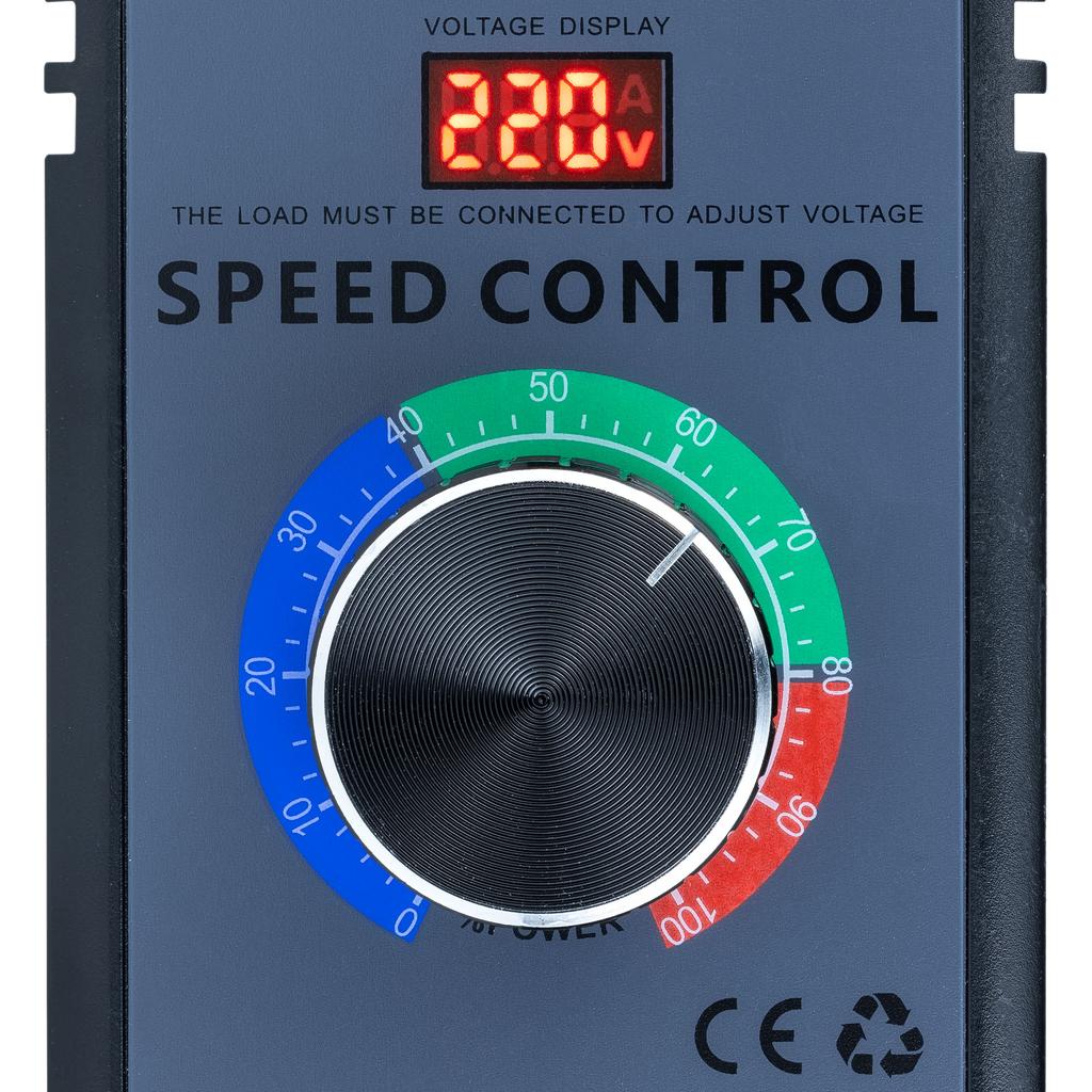 Rosfix Regulator Obrotów 4000W – Płynna Regulacja Napięcia 0–240V AC | Wyświetlacz Napięcia | Kompaktowa Obudowa z Gniazdkiem 230V