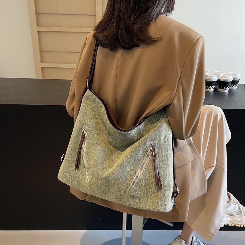 

Premium textured bag women s large capacity 2025 new popular fashion backpack multi-functional messenger bag 41*16*31 коричневый