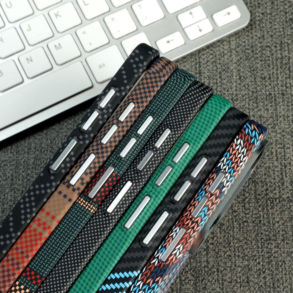 Funda de Carga Inalámbrica con Patrón de Fibra de Carbono y Kevlar para Negocios para Samsung S26 Ultra S25 S24 Ultra para MagSafe Cubierta Fina Anticaídas
