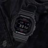 Casio G-SHOCK Serisi Modaya Uygun Sokak Klasik Küçük Kare LCD Ekran Spor Su Geçirmez ve Darbeye Dayanıklı Kuvars Mekanizma Reçine Kayış DW-5610SU-8