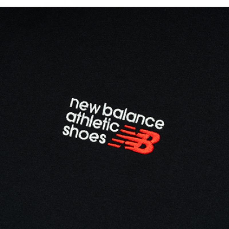 New Balance Uni AThleTics Graphic ShorT Sleeve T shirT Nbnef22461 19
