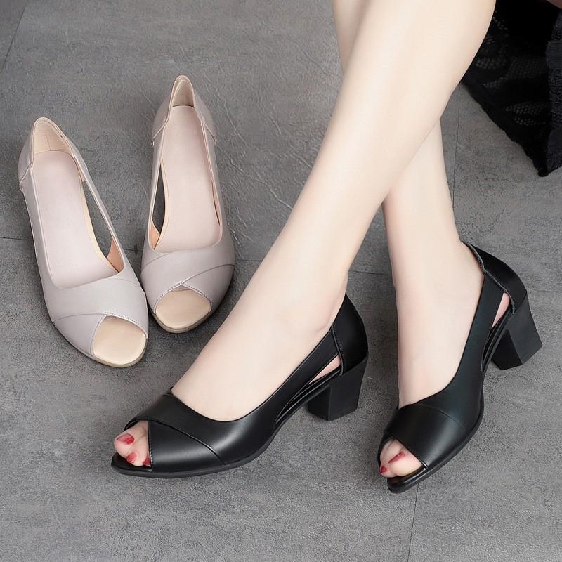 Summer Comfortable Fang and Elegant Women's Casual Sandals Fashionable New Round-headed Low-cut Sexy Party High-heeled Sandals