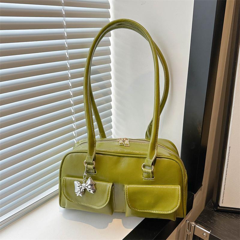 Trendy Womens Box Shaped Handbag With Polyester Interior For Casual Outings