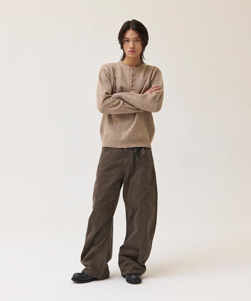 Akesi Denzel Summit Curved Cotton Pants_Khaki