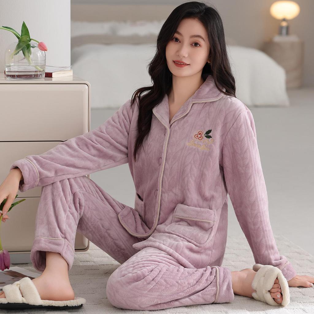 Women's Plus Size Thick Coral Fleece Pajamas - Warm Flannel Homewear for Autumn and Winter