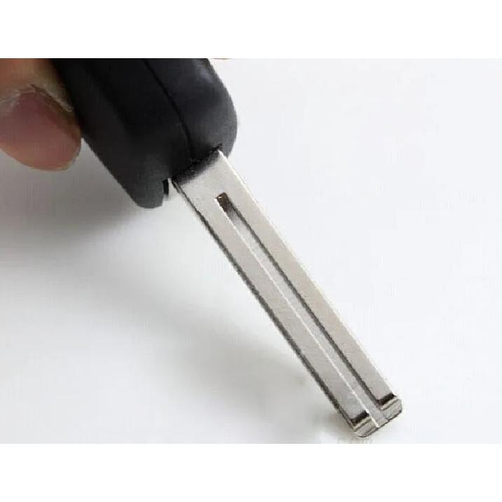 Car Key Shell Replacement For  Hyundai I30 IX35 Flip Folding Remote Key Case Blank Cover 3 Buttons