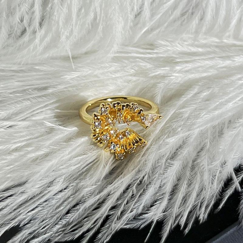 2026 Golden Pavilion, Elegant Retro Court Style, Gold Brushed Engraved Light Luxury Ring, Female Niche, Cold Wind, Sweet and Cool Ring Tide Resizable