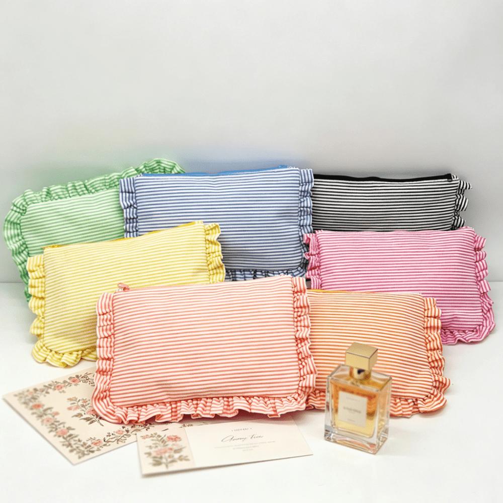 Stylish Ruffled Seersucker Makeup Bag, Large Capacity Striped Storage Bag, Portable Hand Clutch, Lightweight Wash Storage Bag