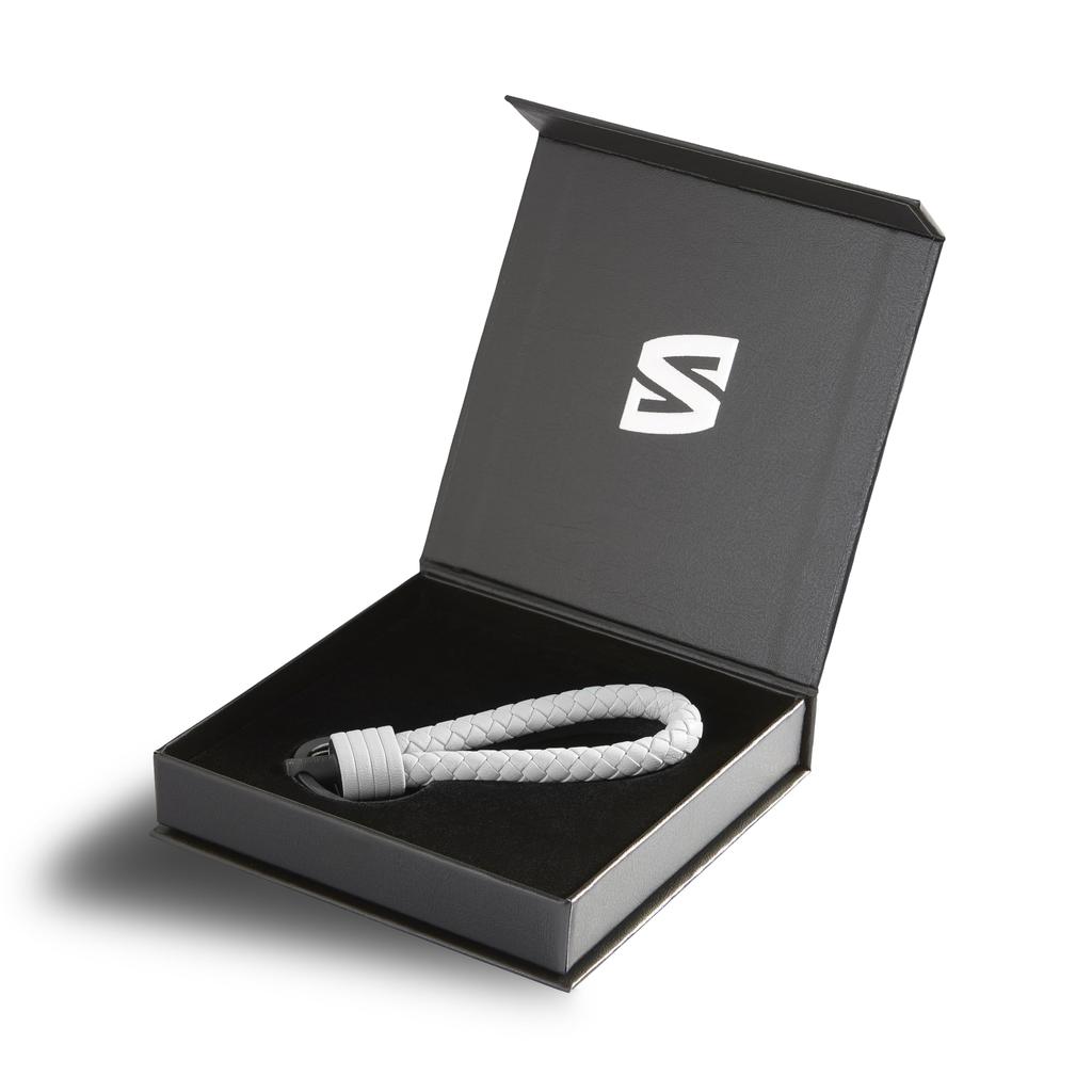 PU Car Key Ring with Stainless Steel Key Ring Extra Ring for Small Keys Perfect for House Keys Comes with Gift Box for Men and Women [SERASAR] - -