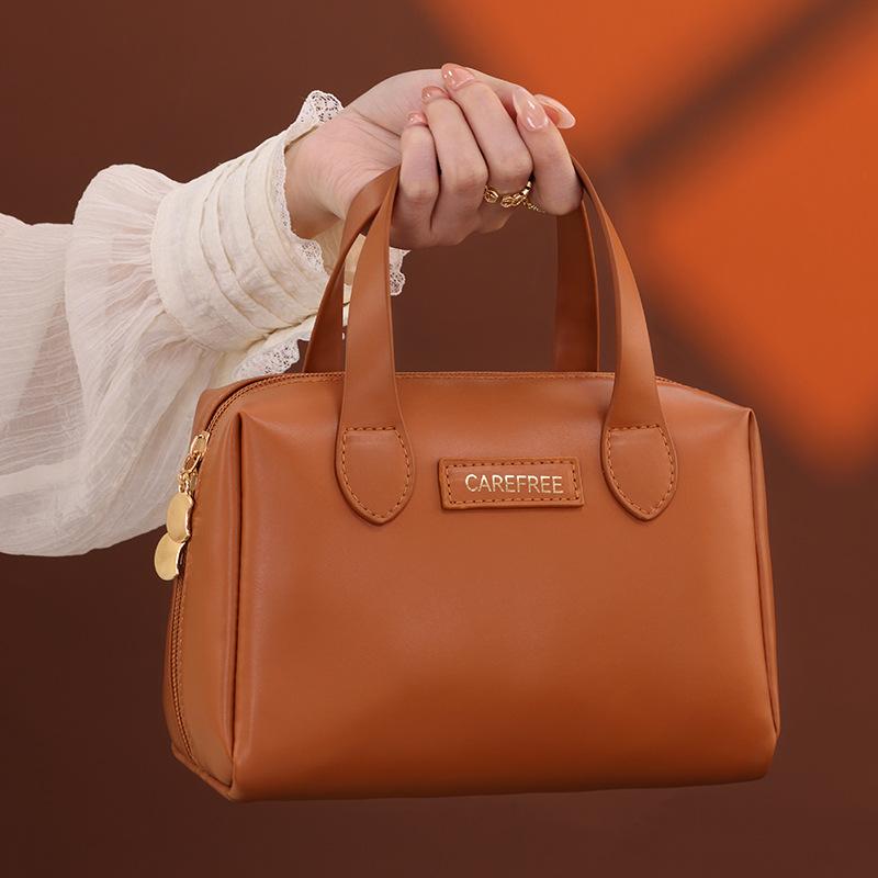 Cross Border Hot Meiladebei Shadow Handheld Makeup Bag High-end Portable Large Capacity Travel Cosmetics Storage