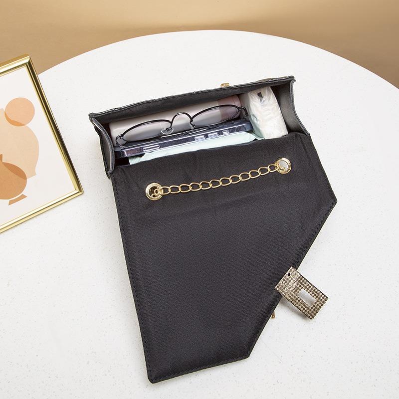 Trend Fashion Embroidery Rhombus Chain Small Square Bag New Lock Mobile Phone Makeup Women's Bag