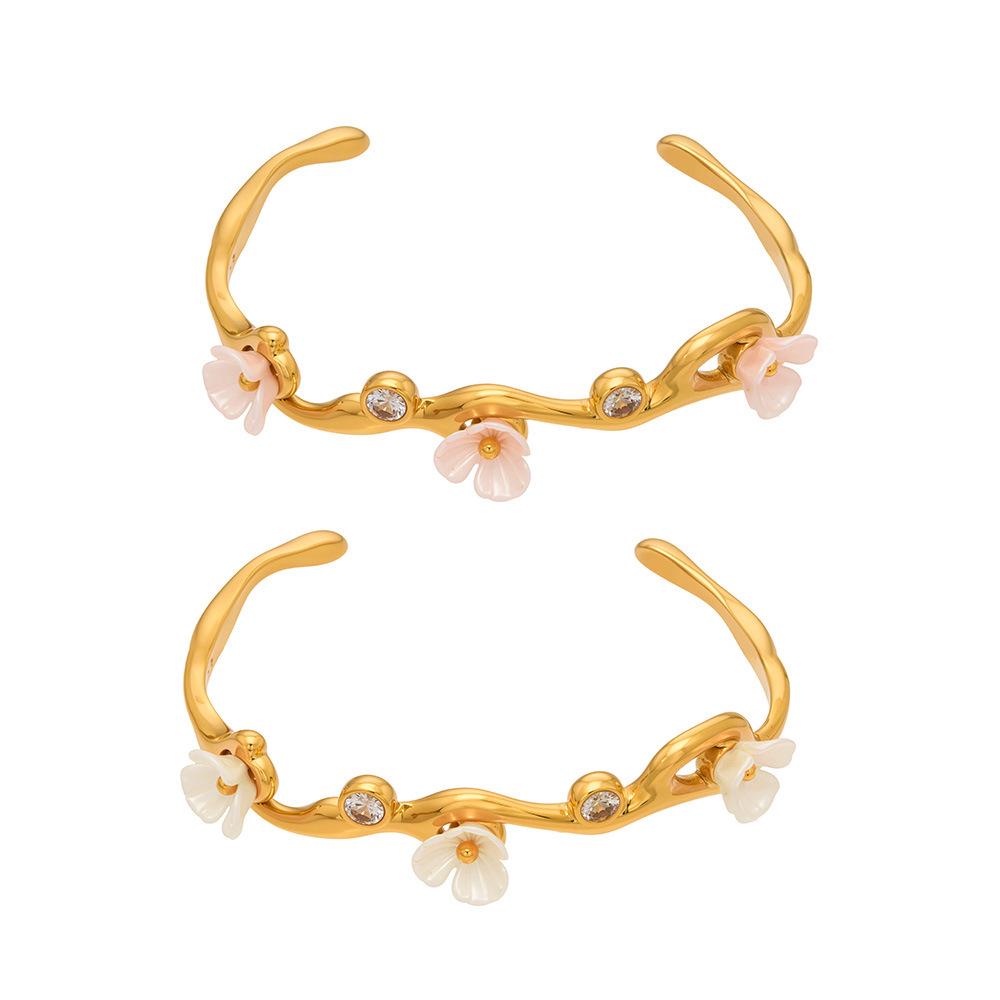 18K Gold-Plated Stainless Steel Zirconia Flower C-Shaped Open Bangle
